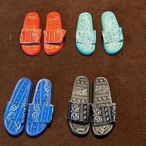 Bandanna slides